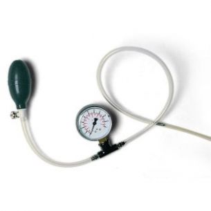 Karburaatori tester kummipumbaga